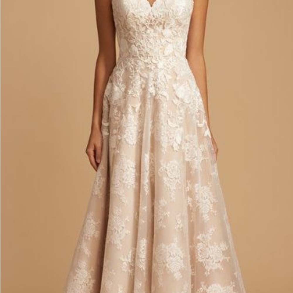 Ti Adora Phillipa Wedding Gown